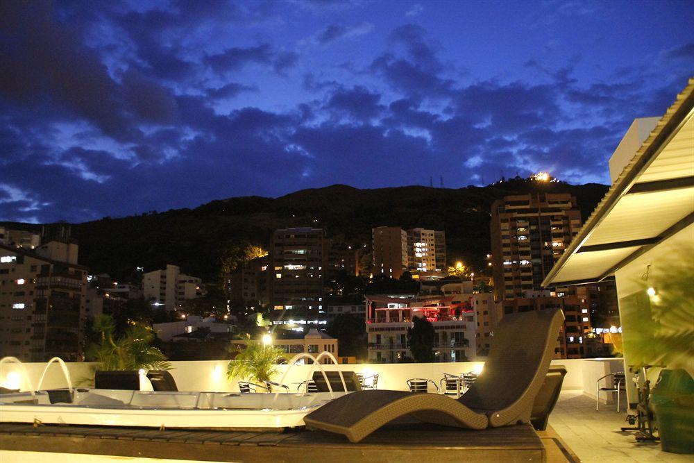 Aqua Granada Hotel Cali Exterior photo