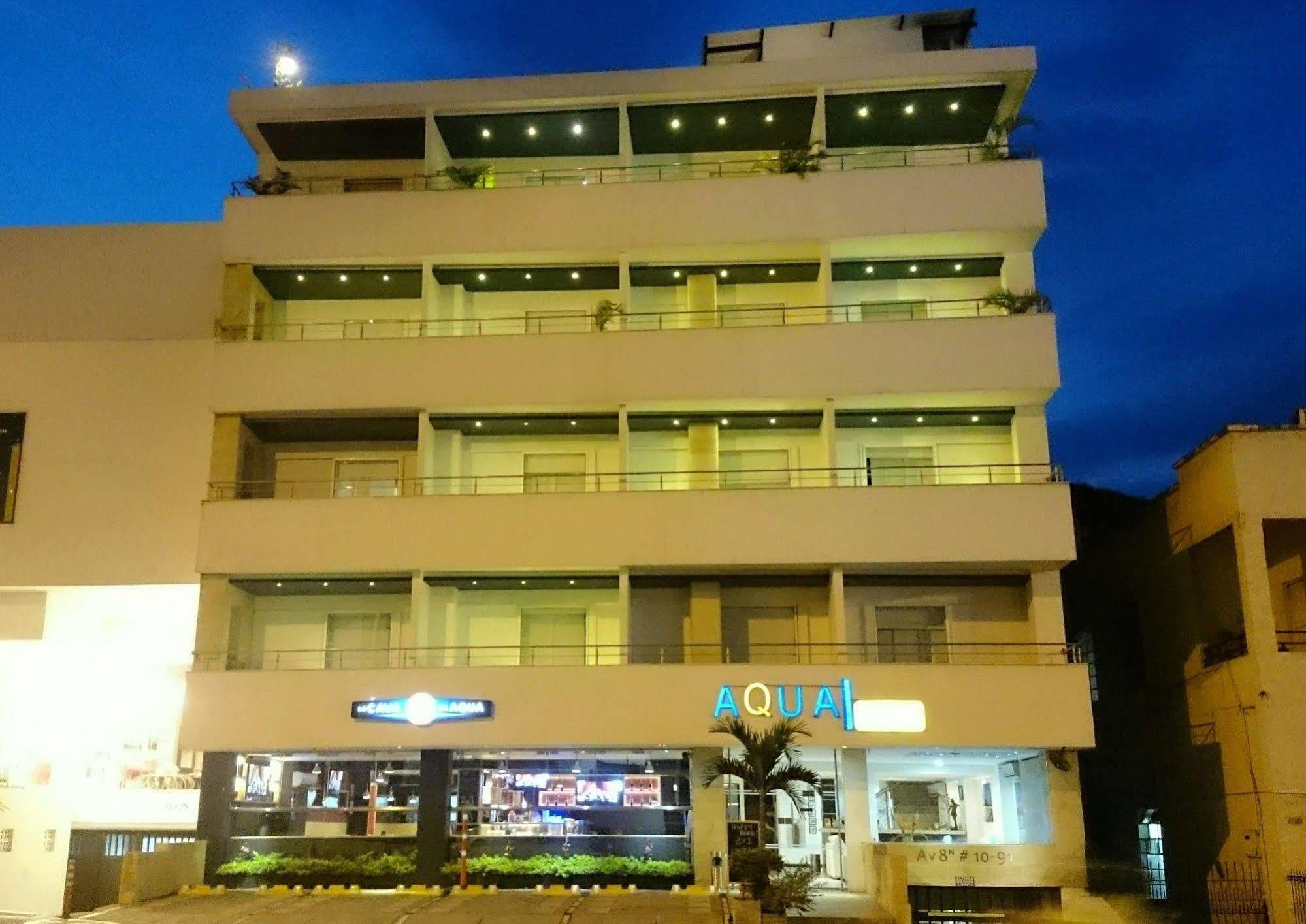 Aqua Granada Hotel Cali Exterior photo